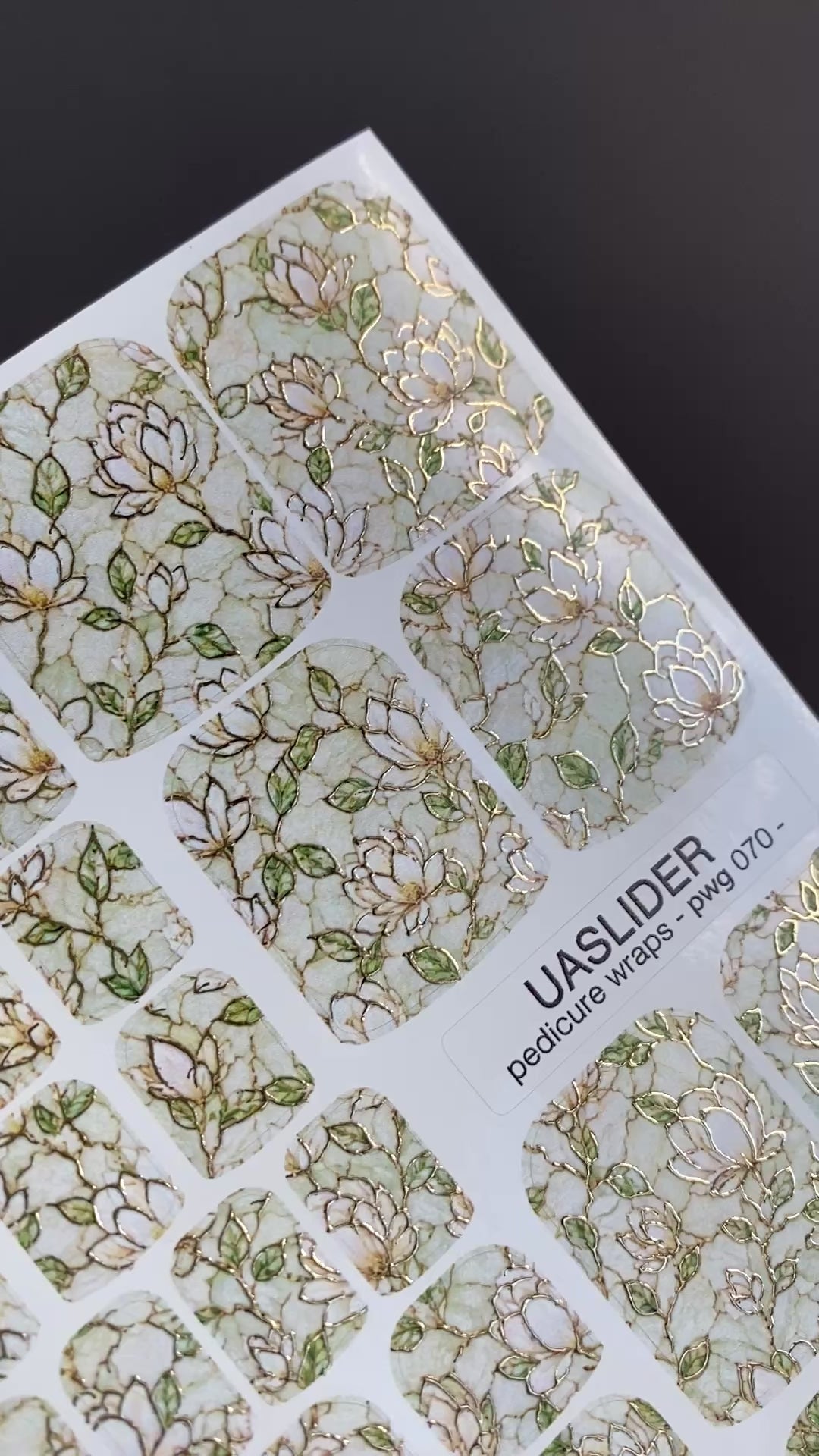 Ivory Magnolia Pedicure Wraps — Gold Foil & Sage | pwg-070