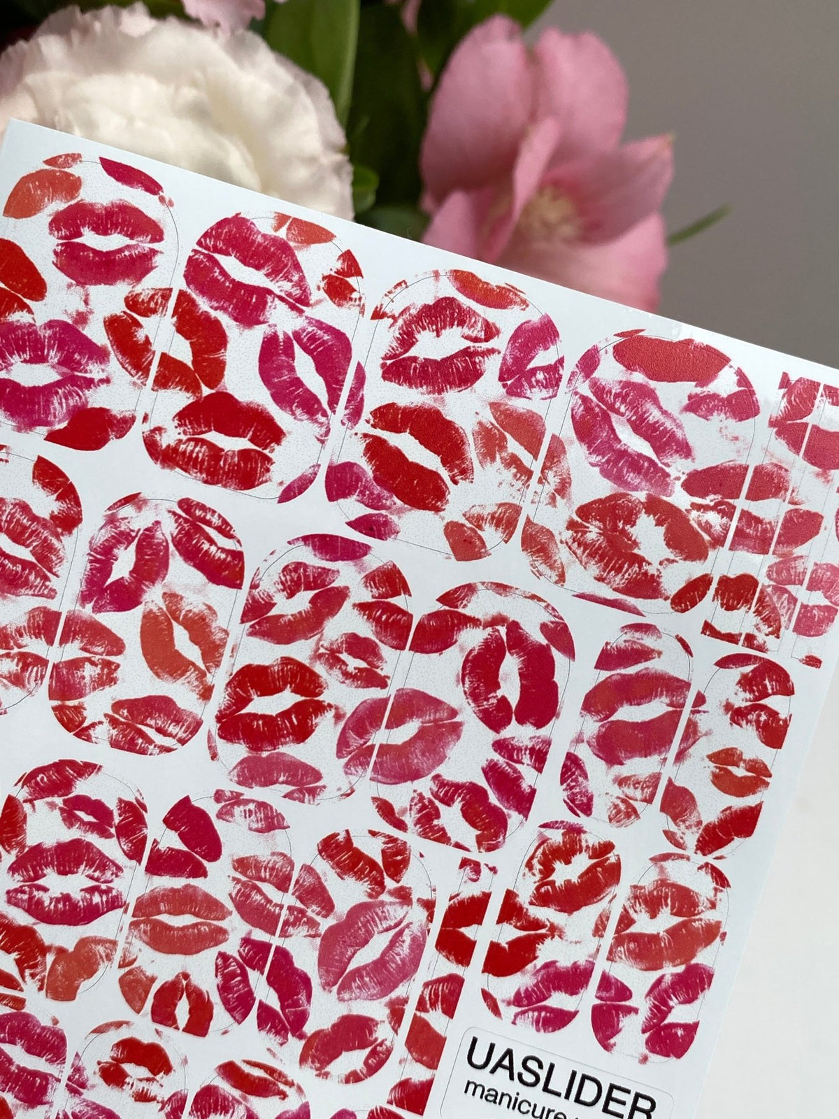 Red Kiss Manicure Nail Wraps — Lipstick Print | mw-006 - UASLIDER