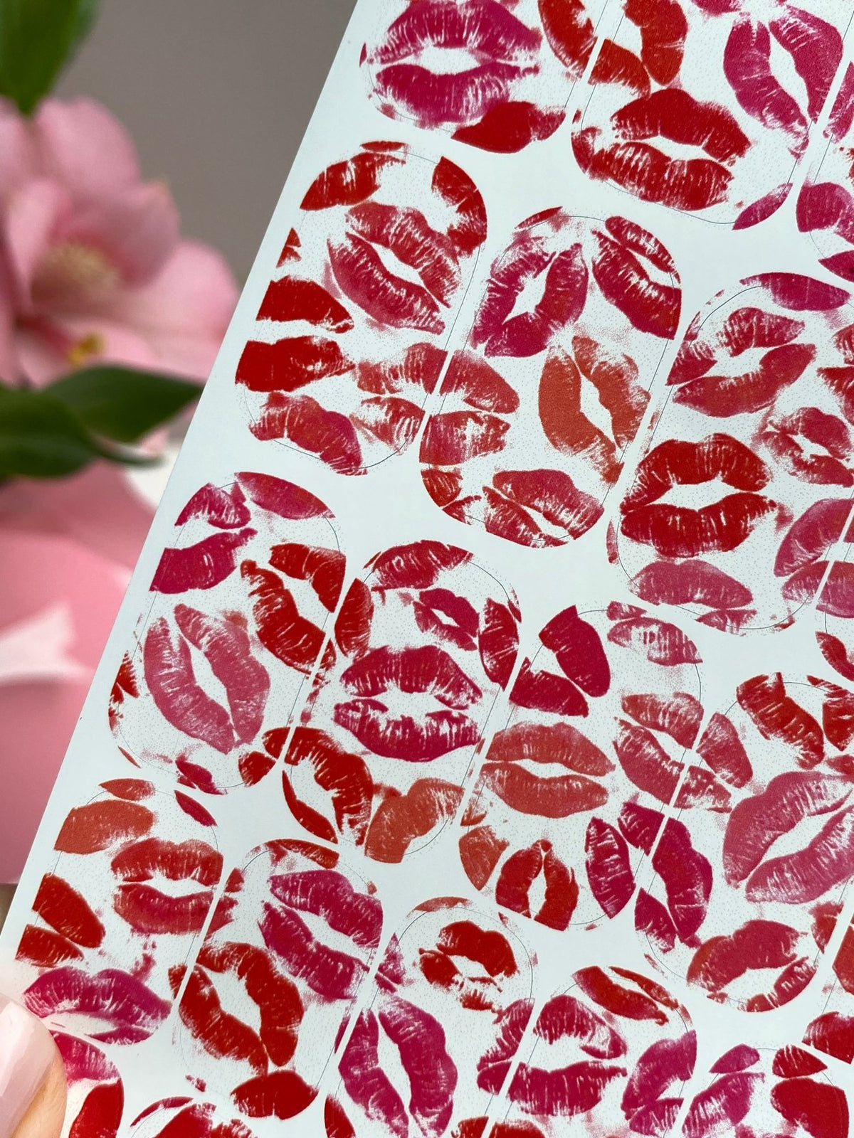 Red Kiss Manicure Nail Wraps — Lipstick Print | mw-006 - UASLIDER