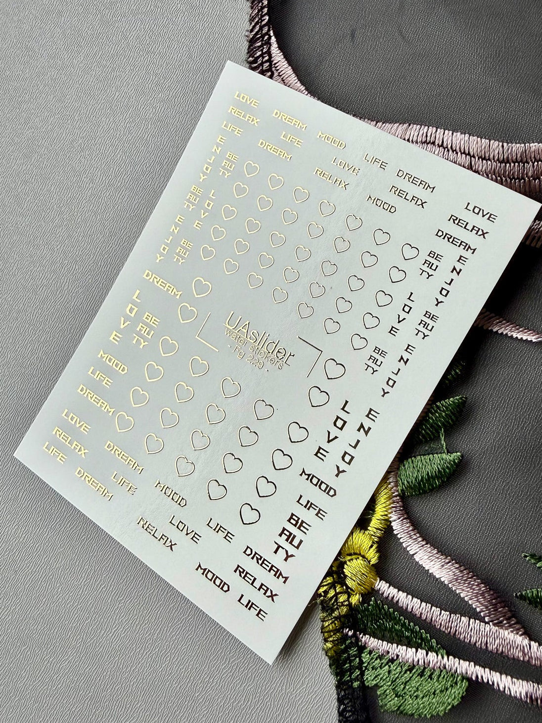 Scallop Line Nail Decals — Gold Foil Arc Pattern | Fg - 217 - UASLIDER