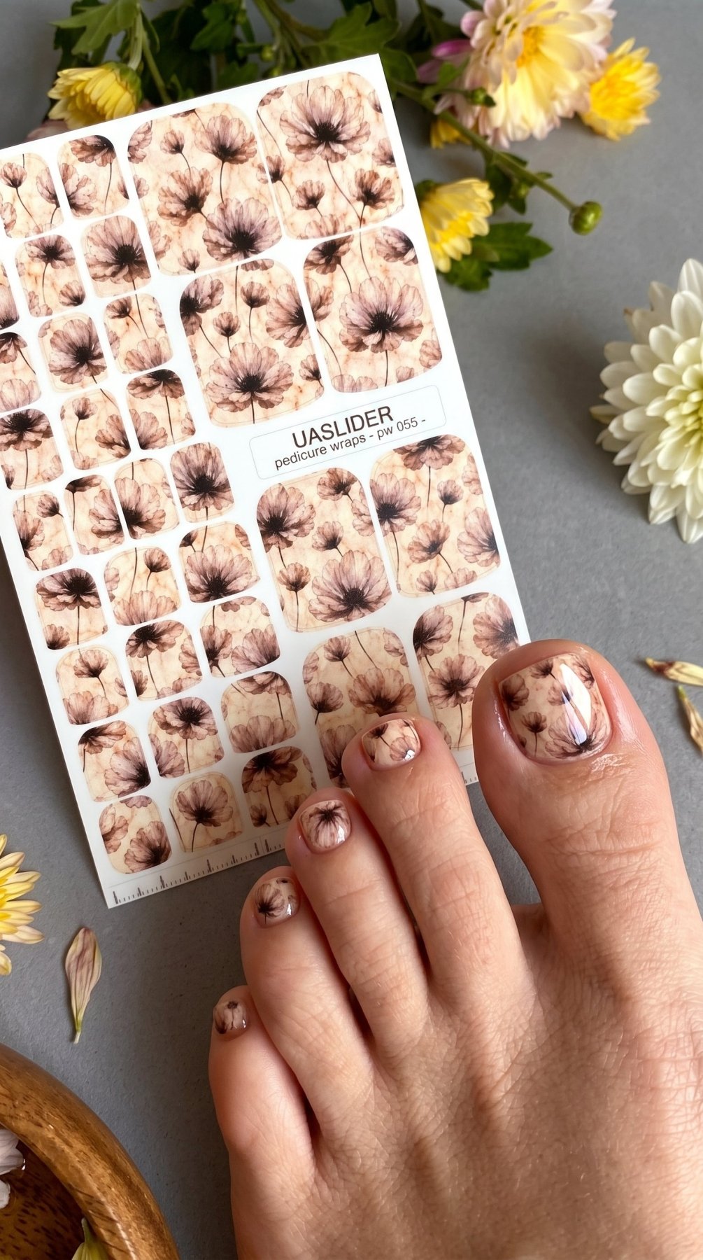 Sepia Botanical Pedicure Nail Wraps — Vintage Flower Sketch | PW-055 - UASLIDER