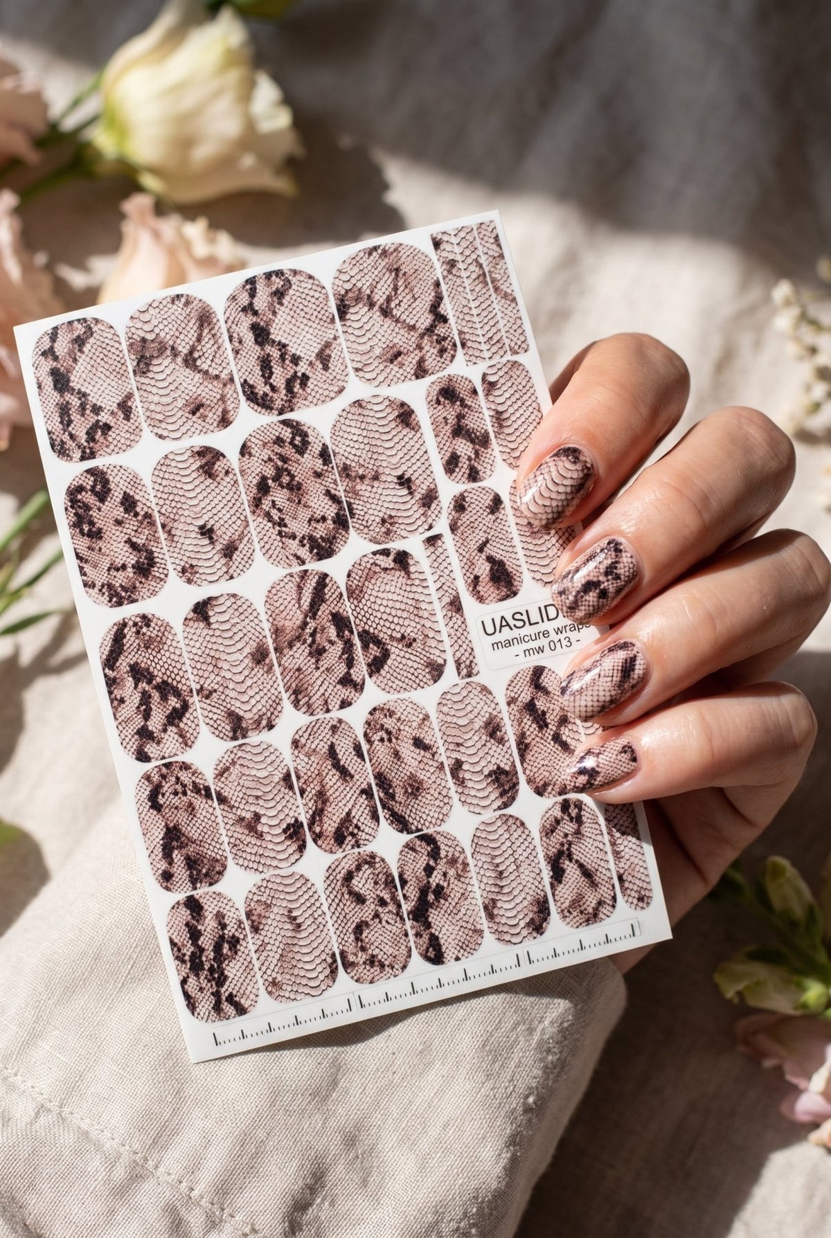 Snakeskin Manicure Nail Wraps — Beige Reptile Scale | mw-013 - UASLIDER