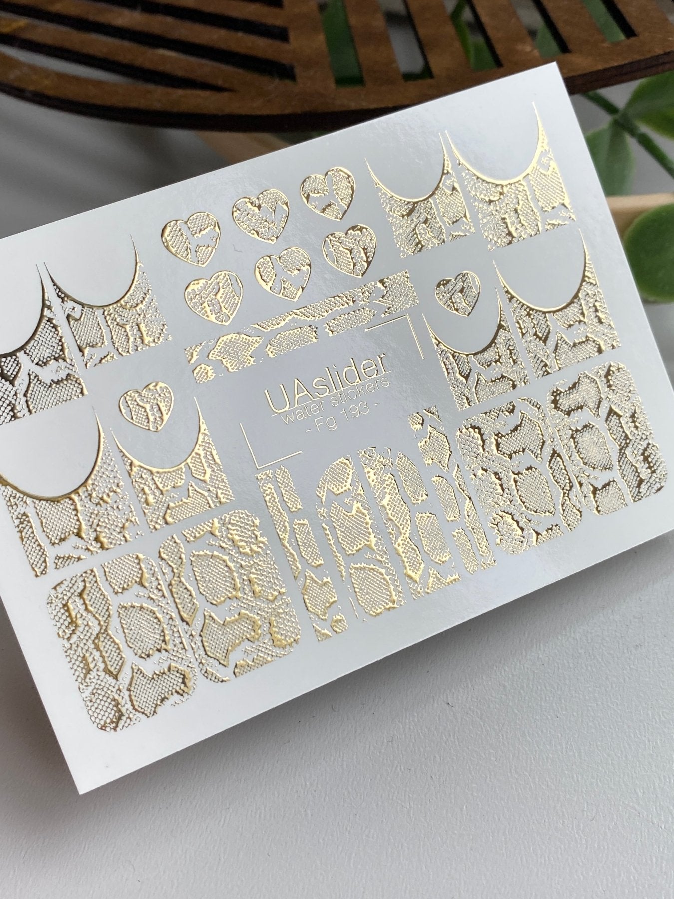 Snakeskin Moon Nail Decals — Gold Foil Hearts & Crescents | Fg - 193 - UASLIDER