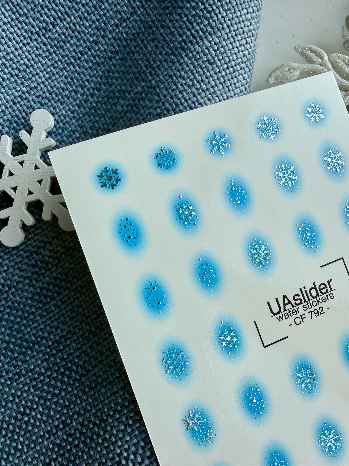 Snowflake Glow Nail Decals — Blue Gradient Silver Foil | CF - 792 - UASLIDER