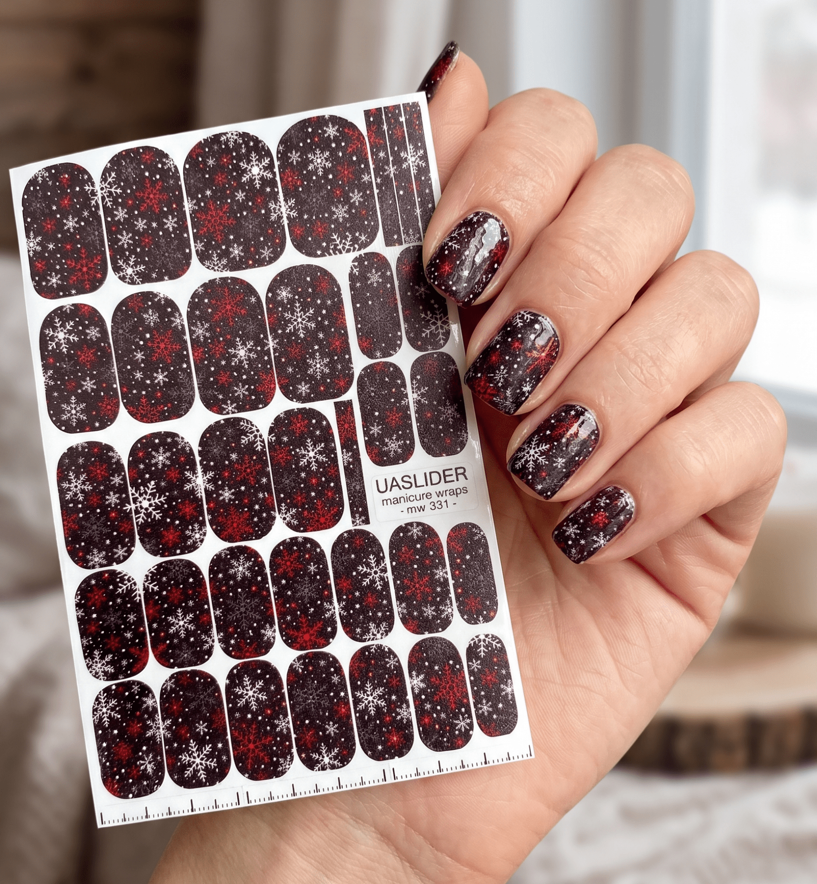Snowflake Manicure Wraps — Red & White on Black | mw-331 - UASLIDER