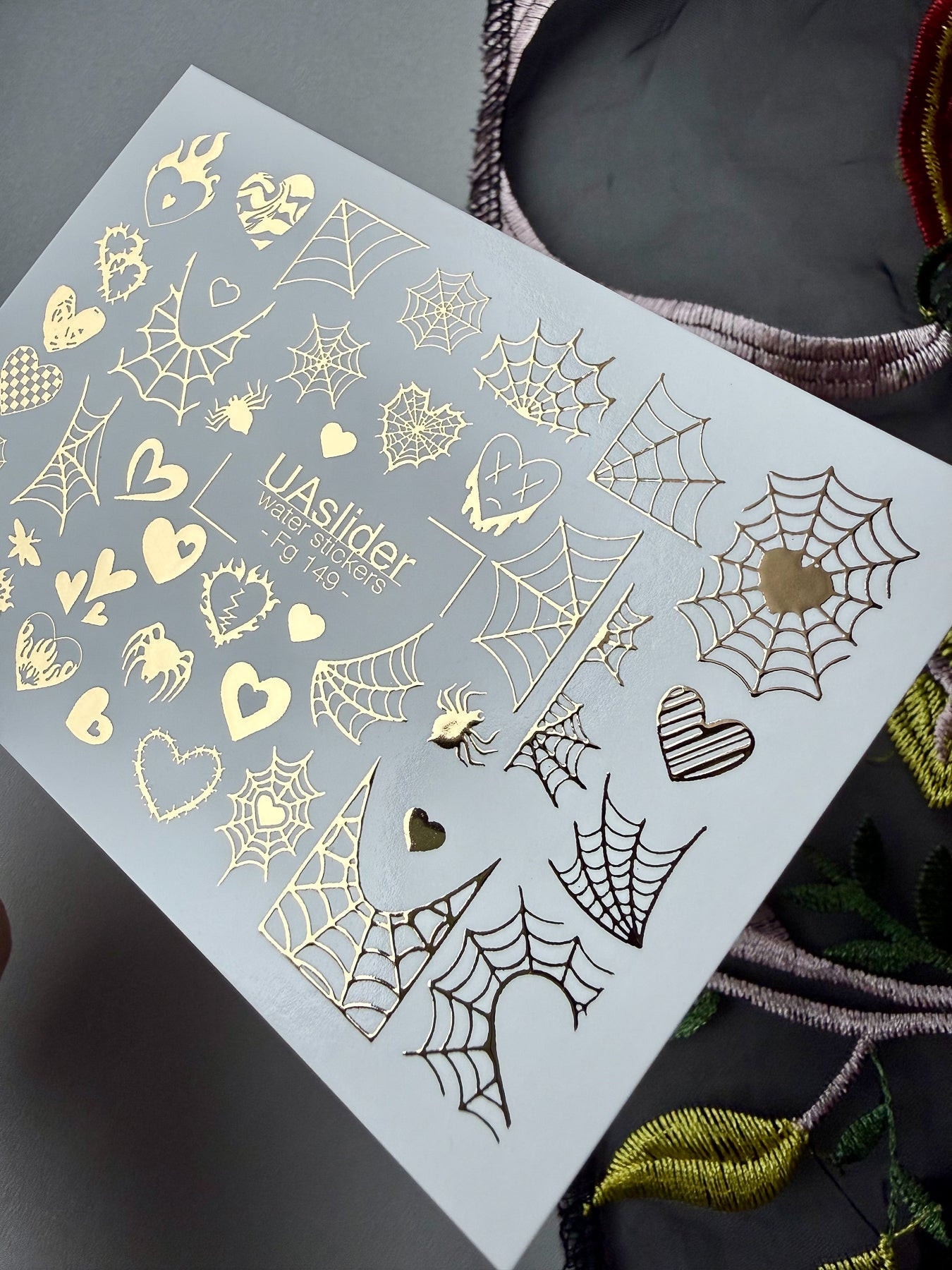 Spider Web Heart Nail Decals — Gold Foil Gothic Mix | Fg - 149 - UASLIDER