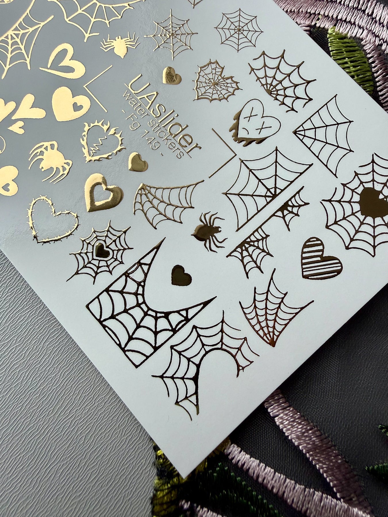 Spider Web Heart Nail Decals — Gold Foil Gothic Mix | Fg - 149 - UASLIDER