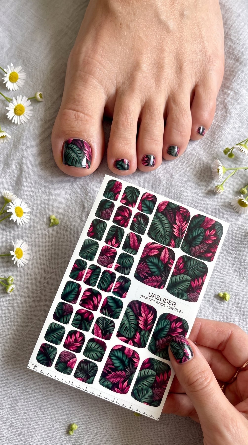 Tropical Leaves Pedicure Nail Wraps — Dark Teal & Magenta Jungle | PW-019 - UASLIDER