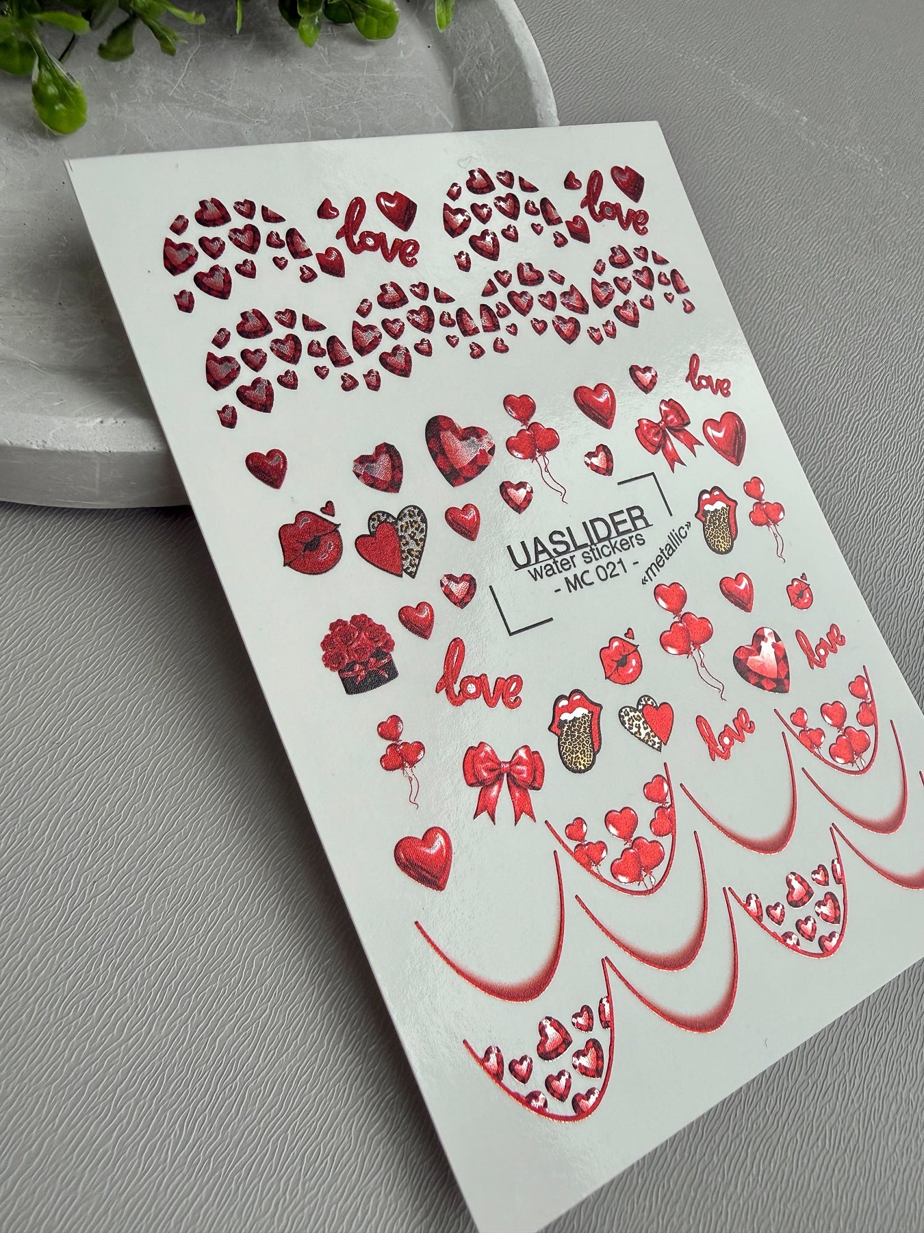 Valentine Nail Decals — Metallic Red Hearts, Bows & Love Script | MC - 021 - UASLIDER
