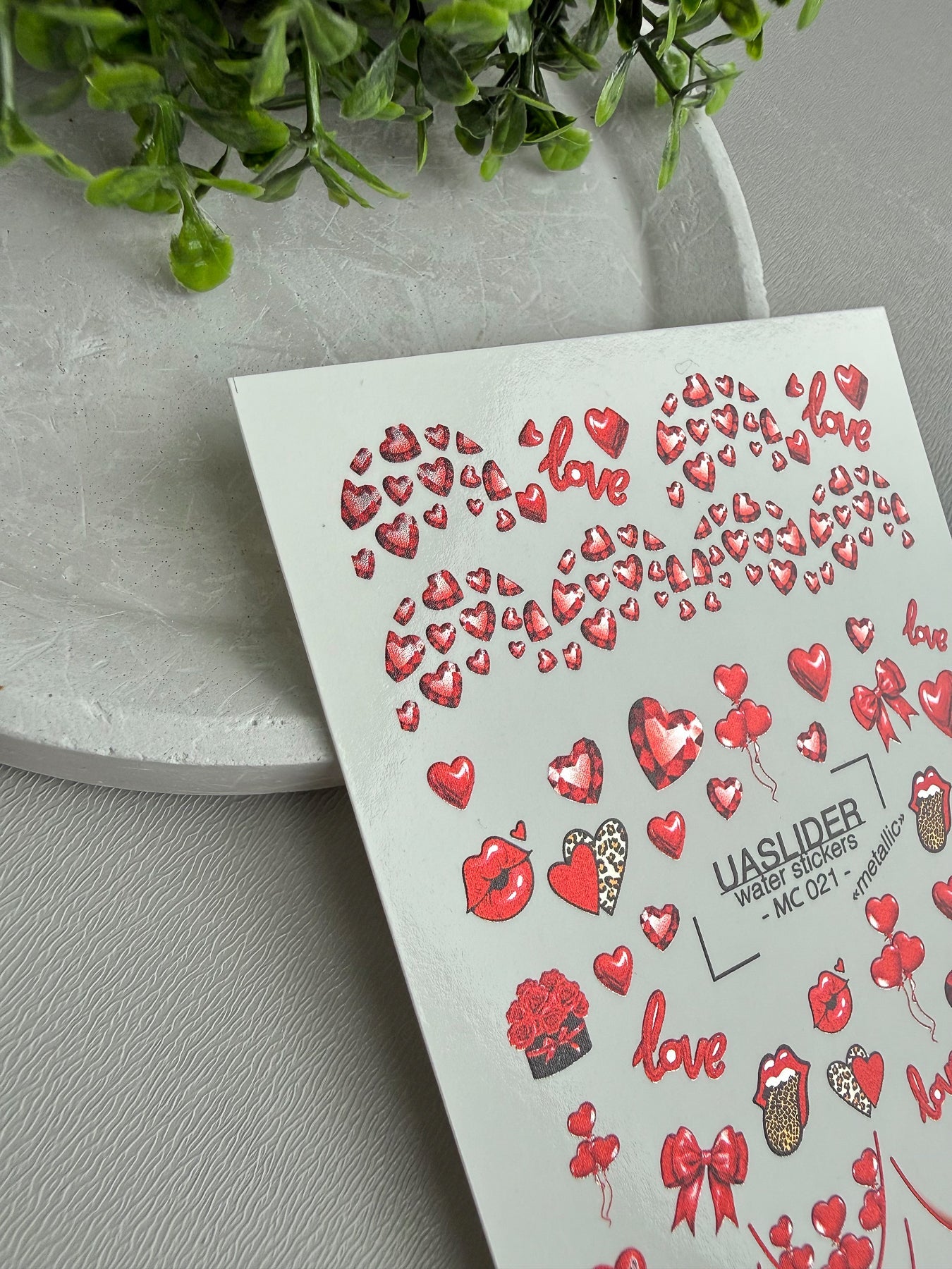 Valentine Nail Decals — Metallic Red Hearts, Bows & Love Script | MC - 021 - UASLIDER