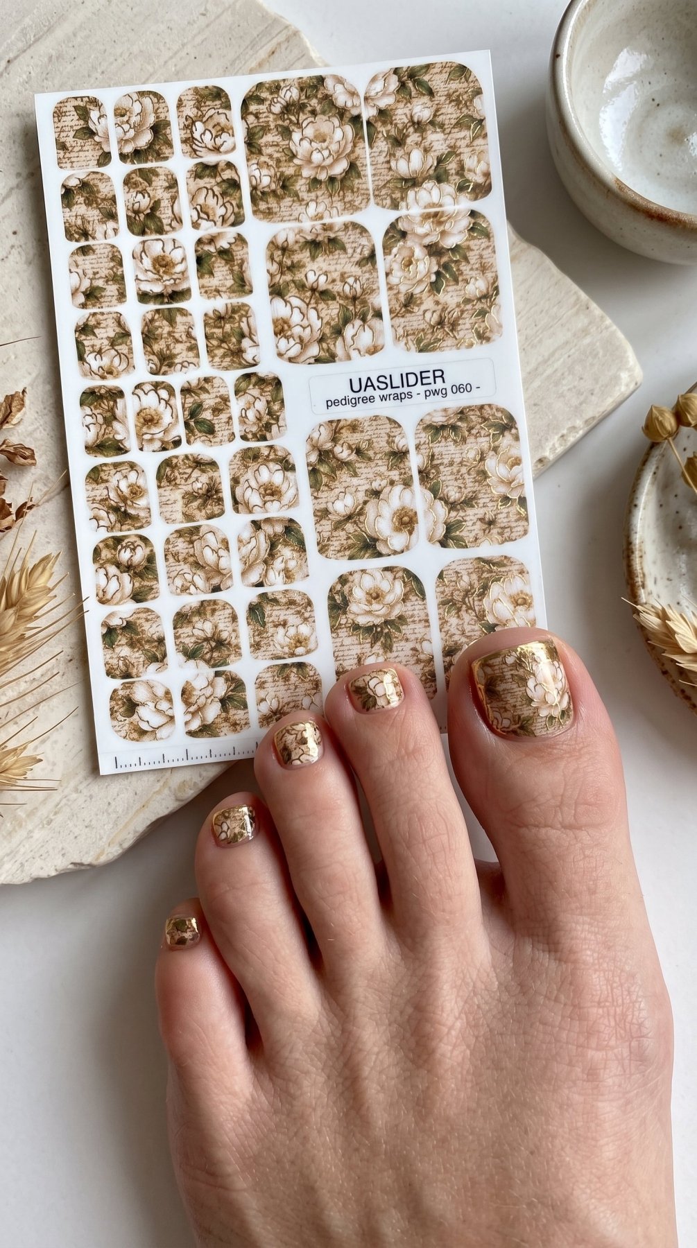 Vintage Floral Pedicure Wraps — Script & Gold Foil | pwg-060 - UASLIDER