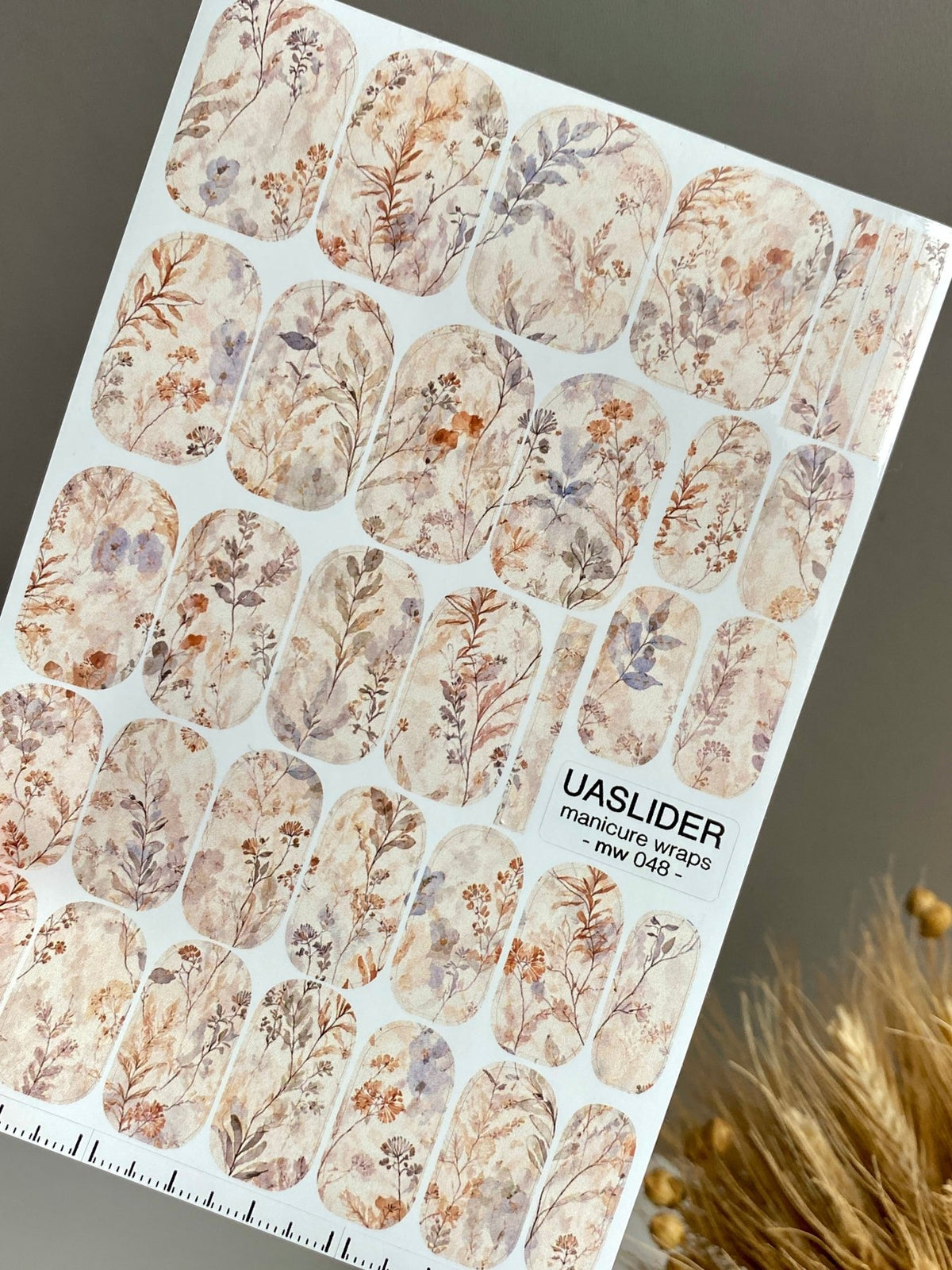 Vintage Wildflower Manicure Nail Wraps — Beige Botanical | mw-048 - UASLIDER