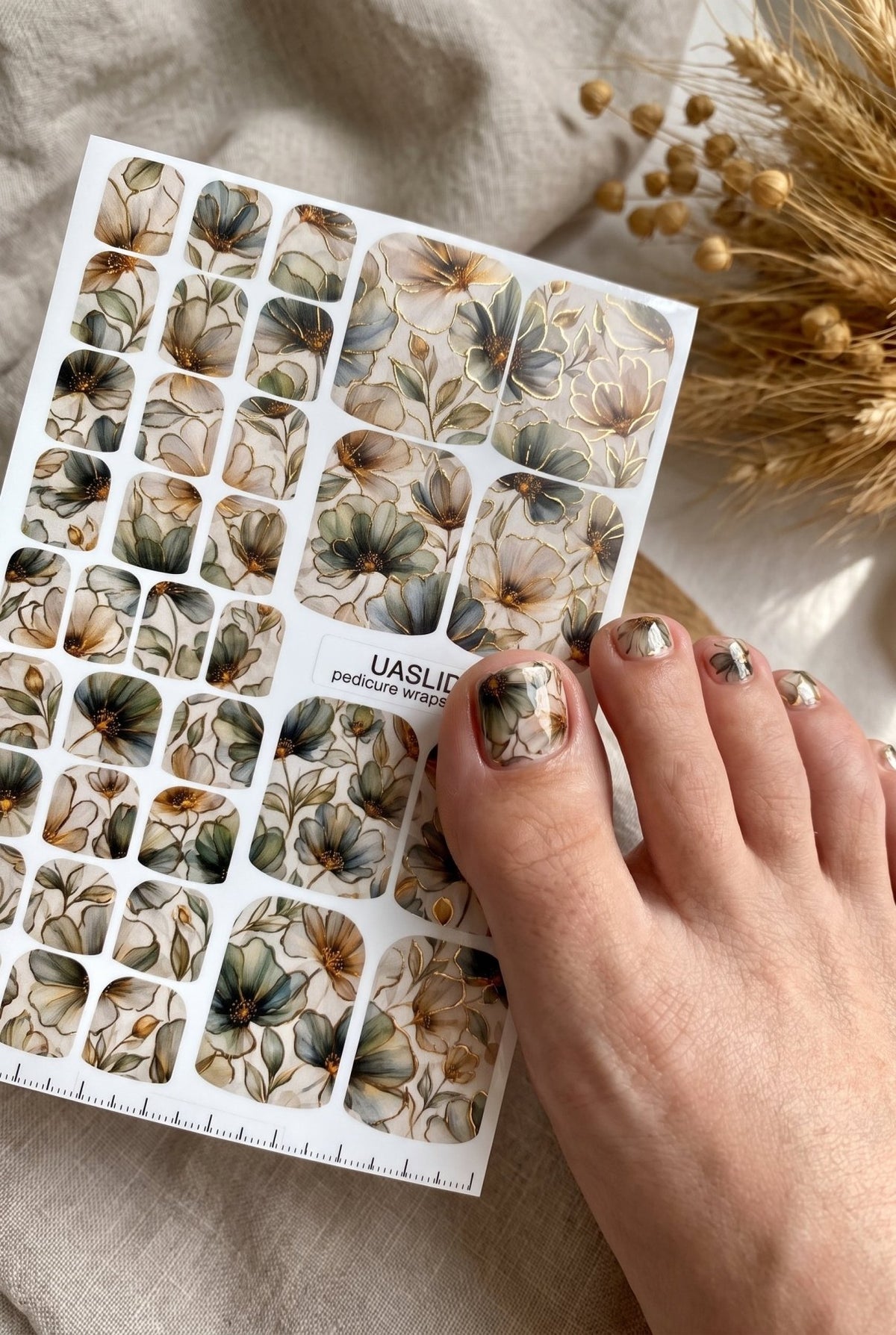 Watercolor Floral Pedicure Nail Wraps — Gold Foil | pwg-073 - UASLIDER