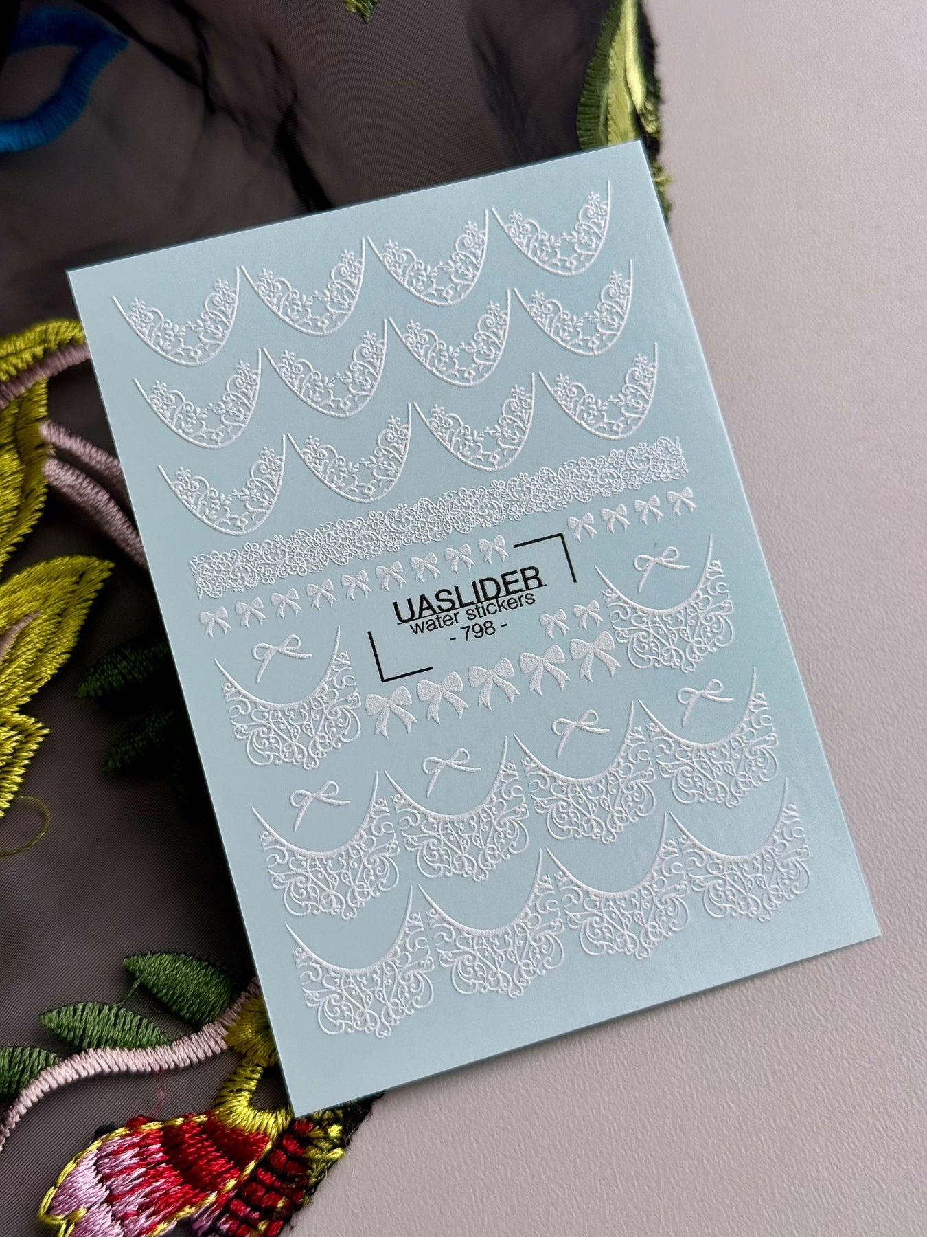 White Lace Bow Nail Decals — Baroque Scroll French Tips | 798 - UASLIDER