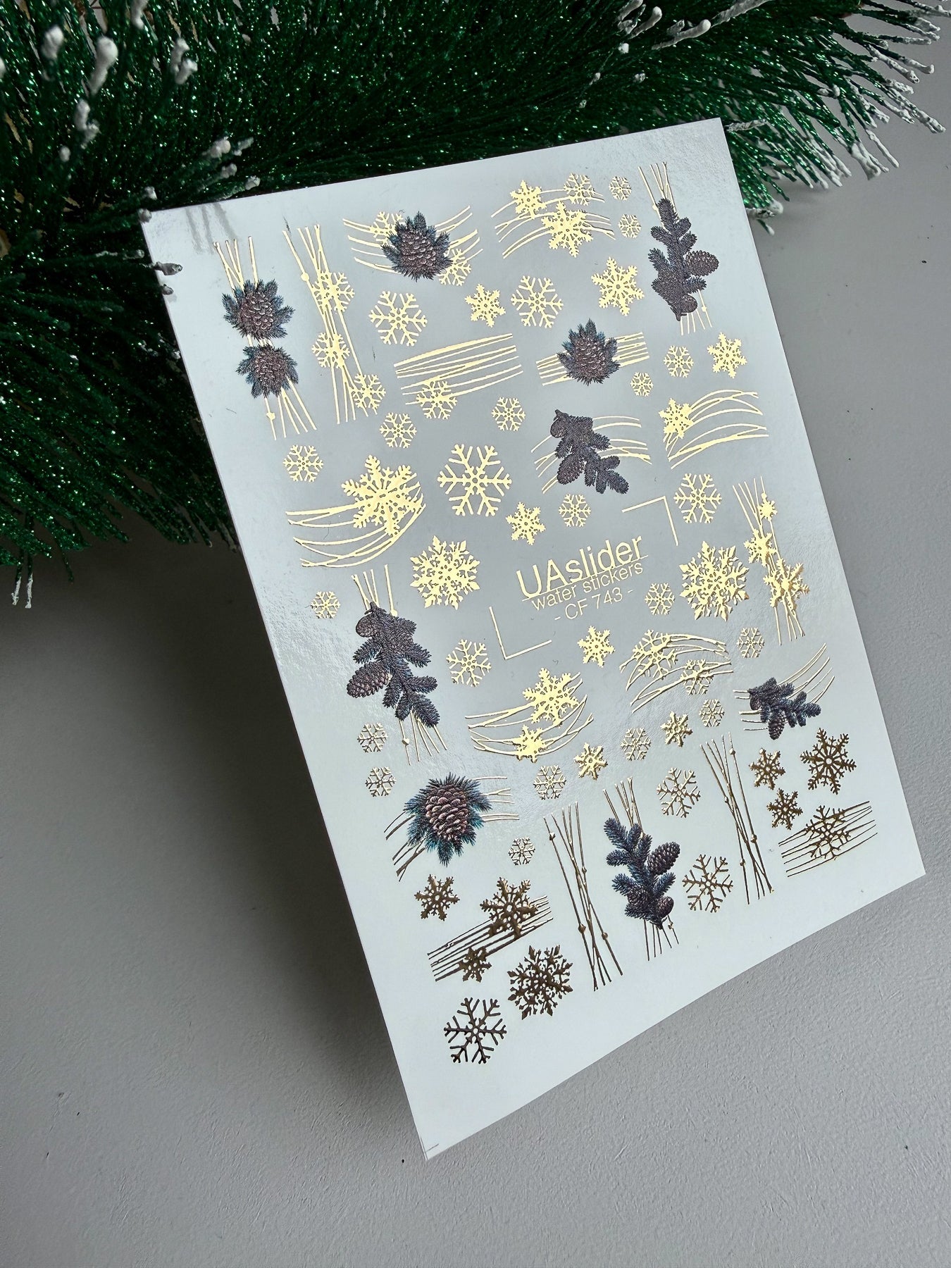 Winter Nail Decals — Snowflakes, Pine Branches & Gold Foil | CF-743 - UASLIDER