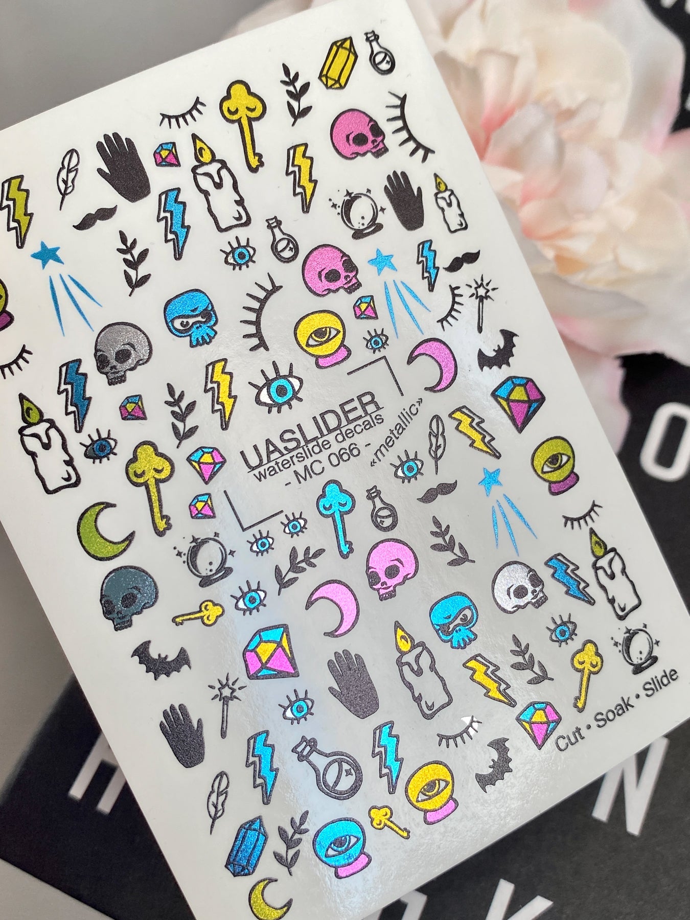 Witch Nail Decals — Skulls, Crystal Ball, Keys & Lightning | MC-066 - UASLIDER