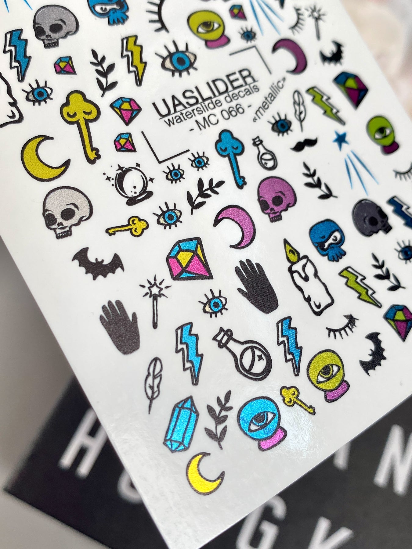 Witch Nail Decals — Skulls, Crystal Ball, Keys & Lightning | MC-066 - UASLIDER